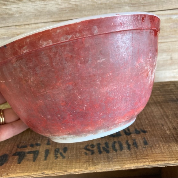 Distressed Pyrex Red Bowl - Picture 2 of 7